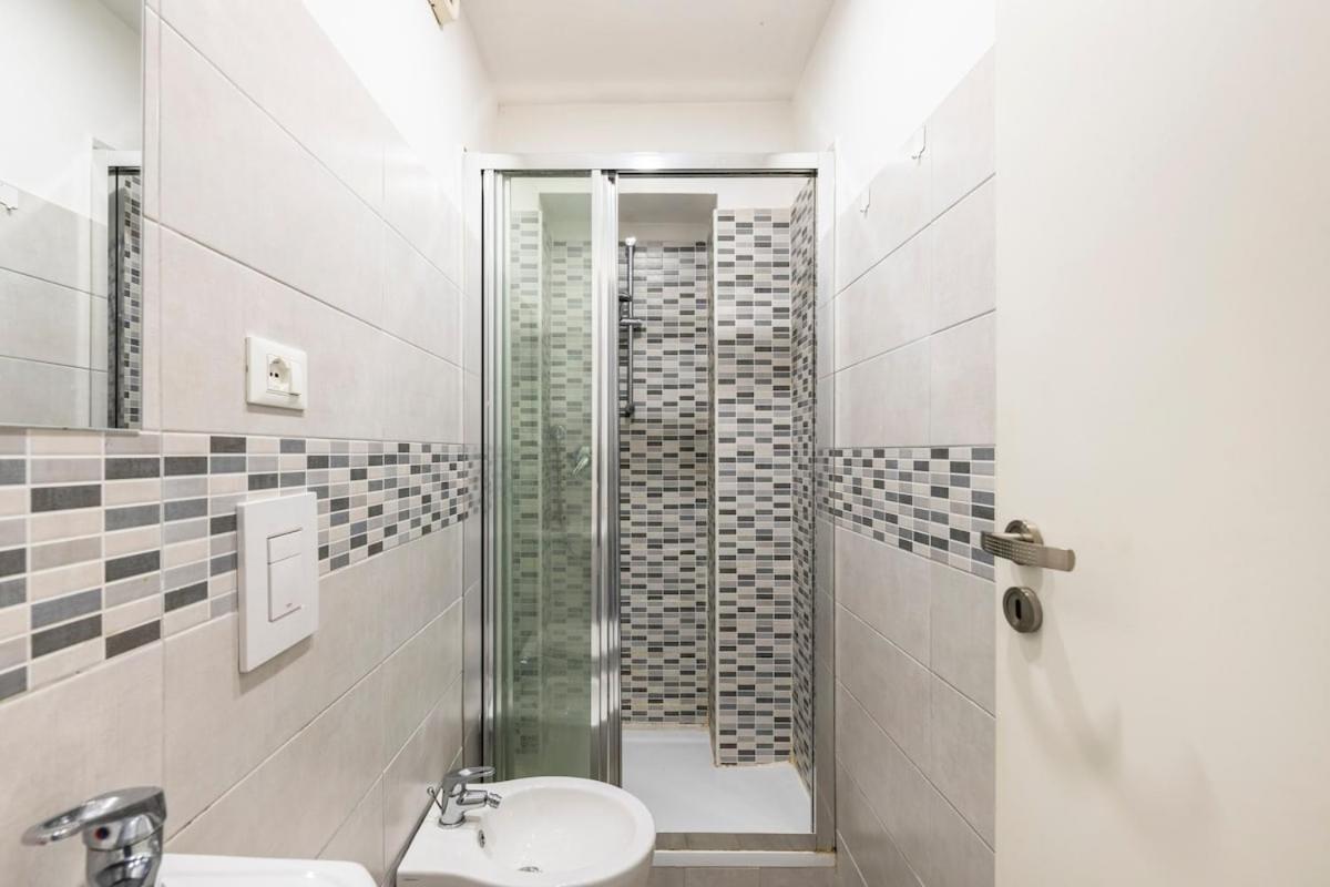 Giaciglio Valentino Apartamento Turim Exterior foto